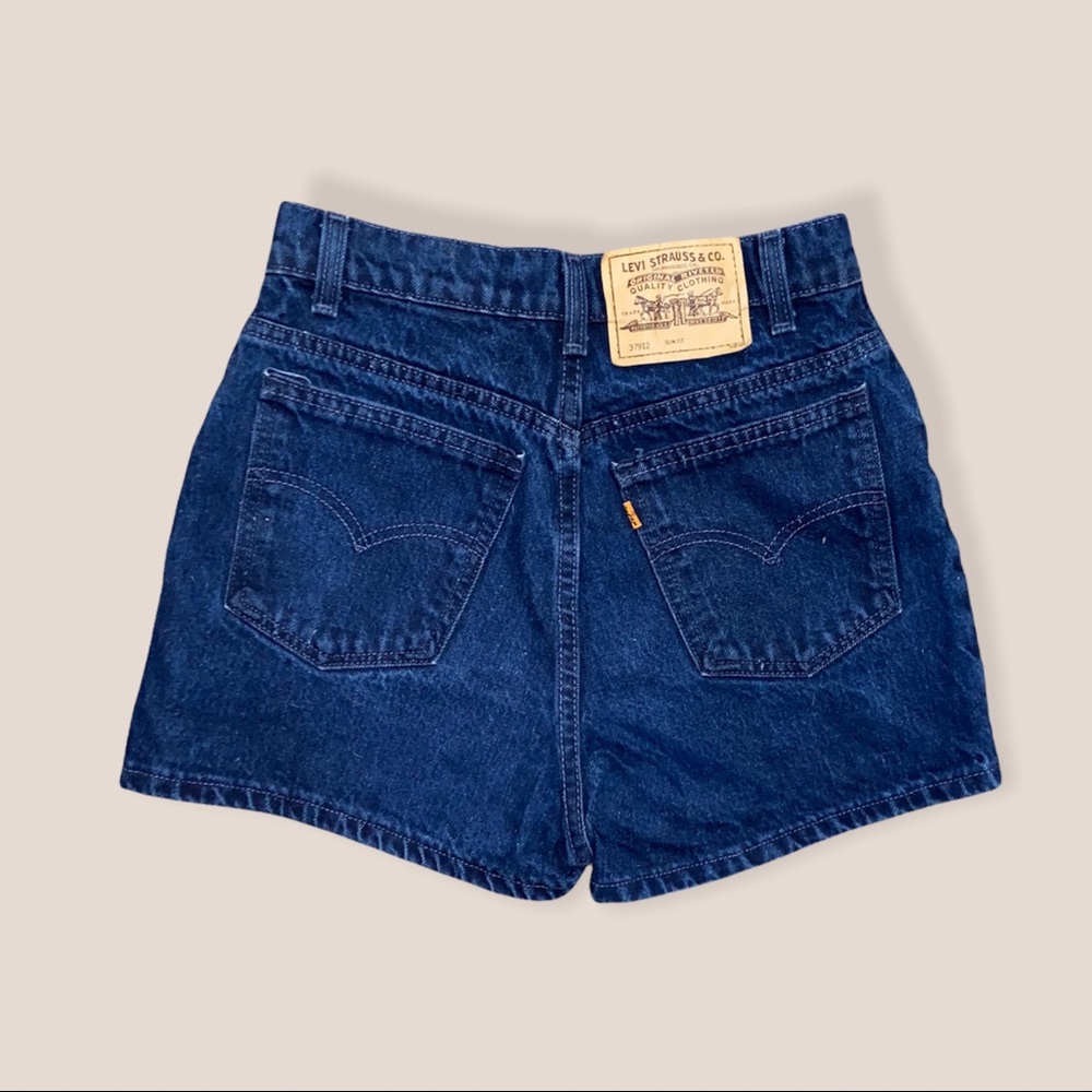 Vintage Levi’s 37912 Orange Tab Hi waisted shorts